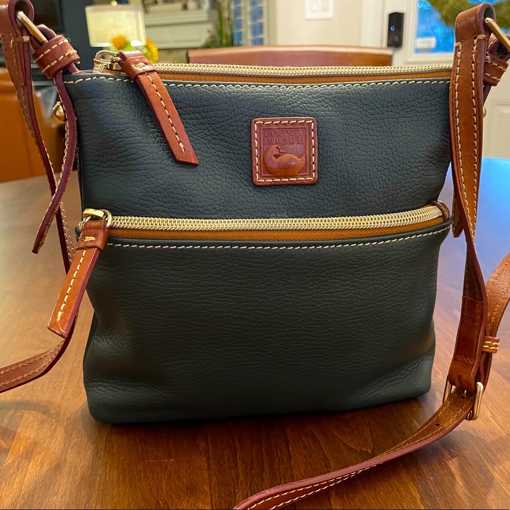 Dooney & Bourke Dark Green pebble grain Dillen Letter Carrier